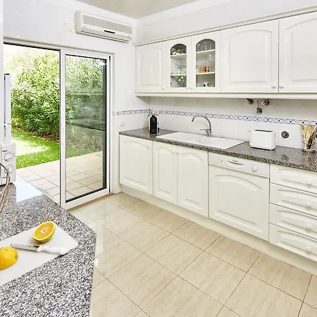 Casa Da Arvore Holiday home Vilamoura